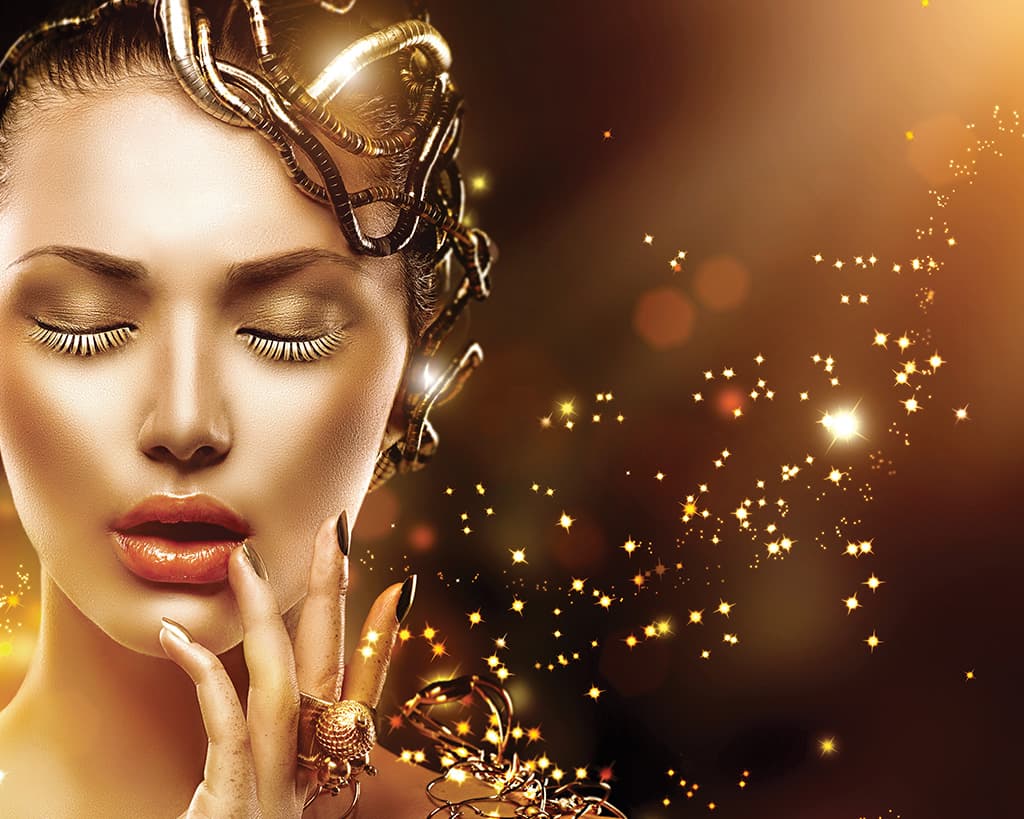 About LYNN NailSplash Downtown