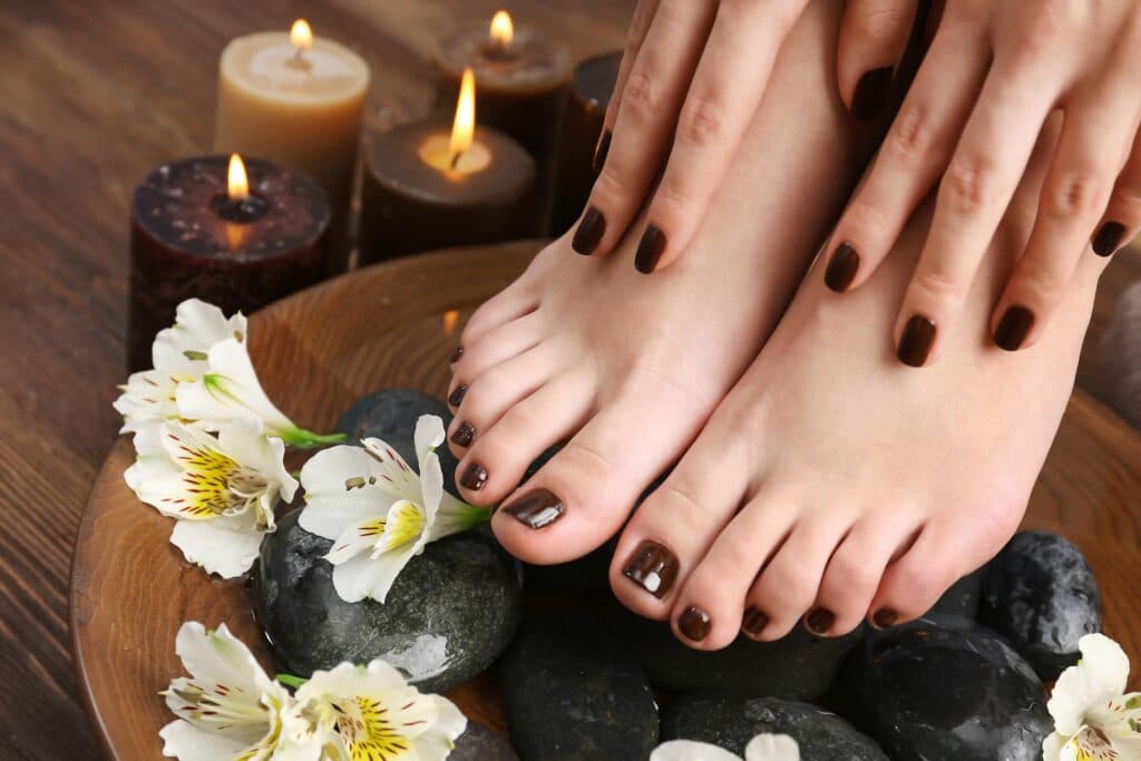 Spa (Pedicure-Manicure)